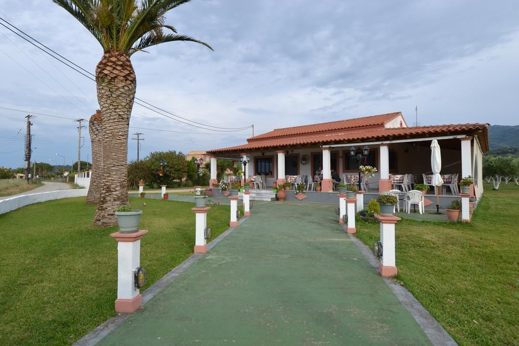 Liberty'S Studios Almiros Beach Oda fotoğraf